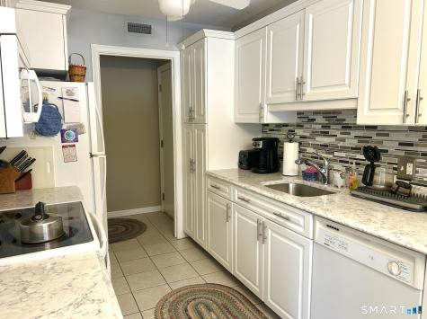 576 Heritage Village Southbury CT 06488