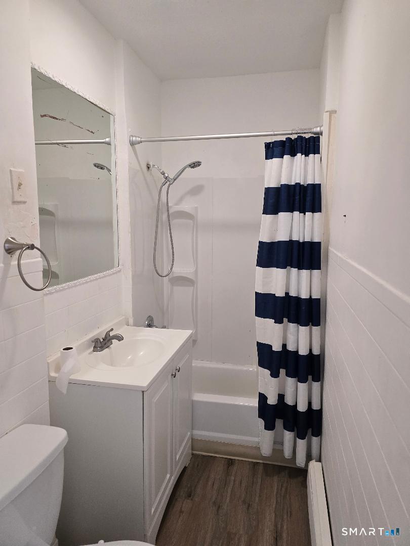 97 Clowes Terrace Waterbury CT 06710