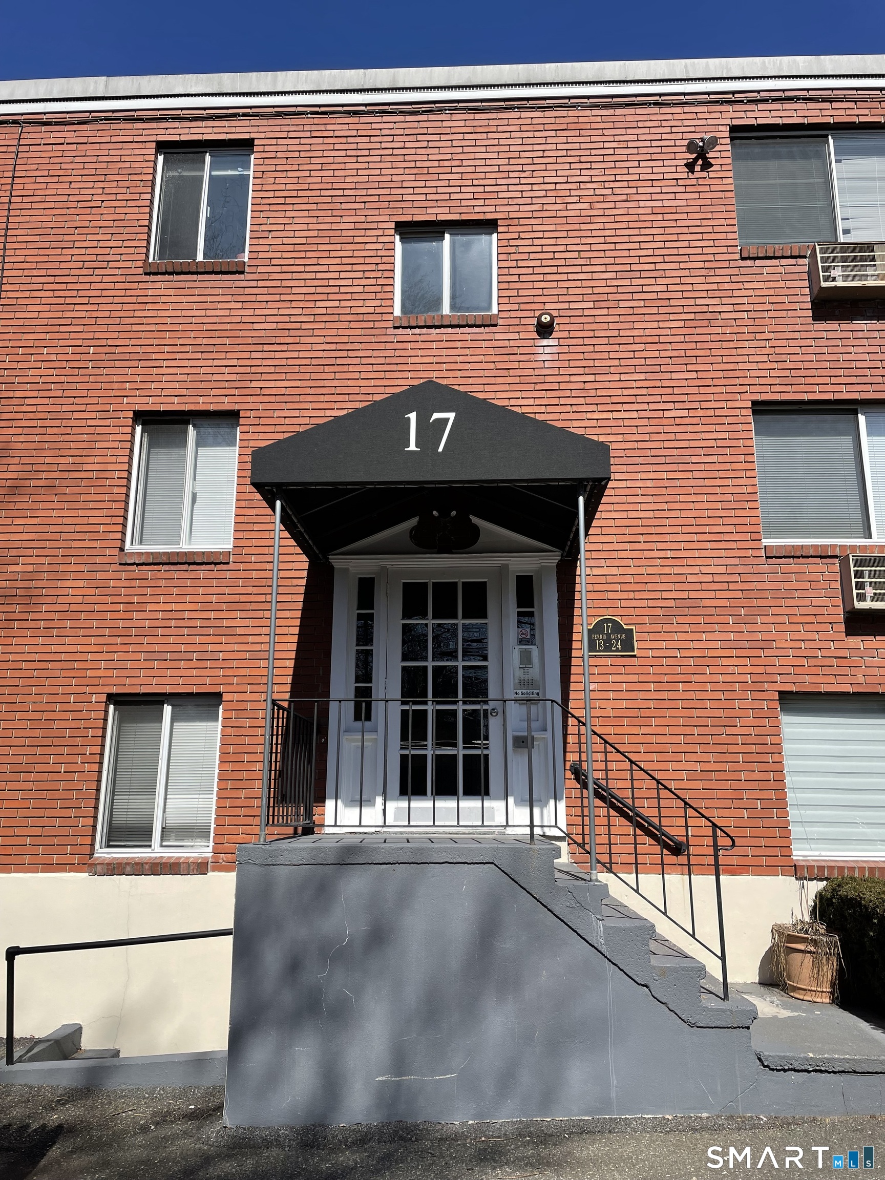 17 Ferris Avenue Norwalk CT 06854