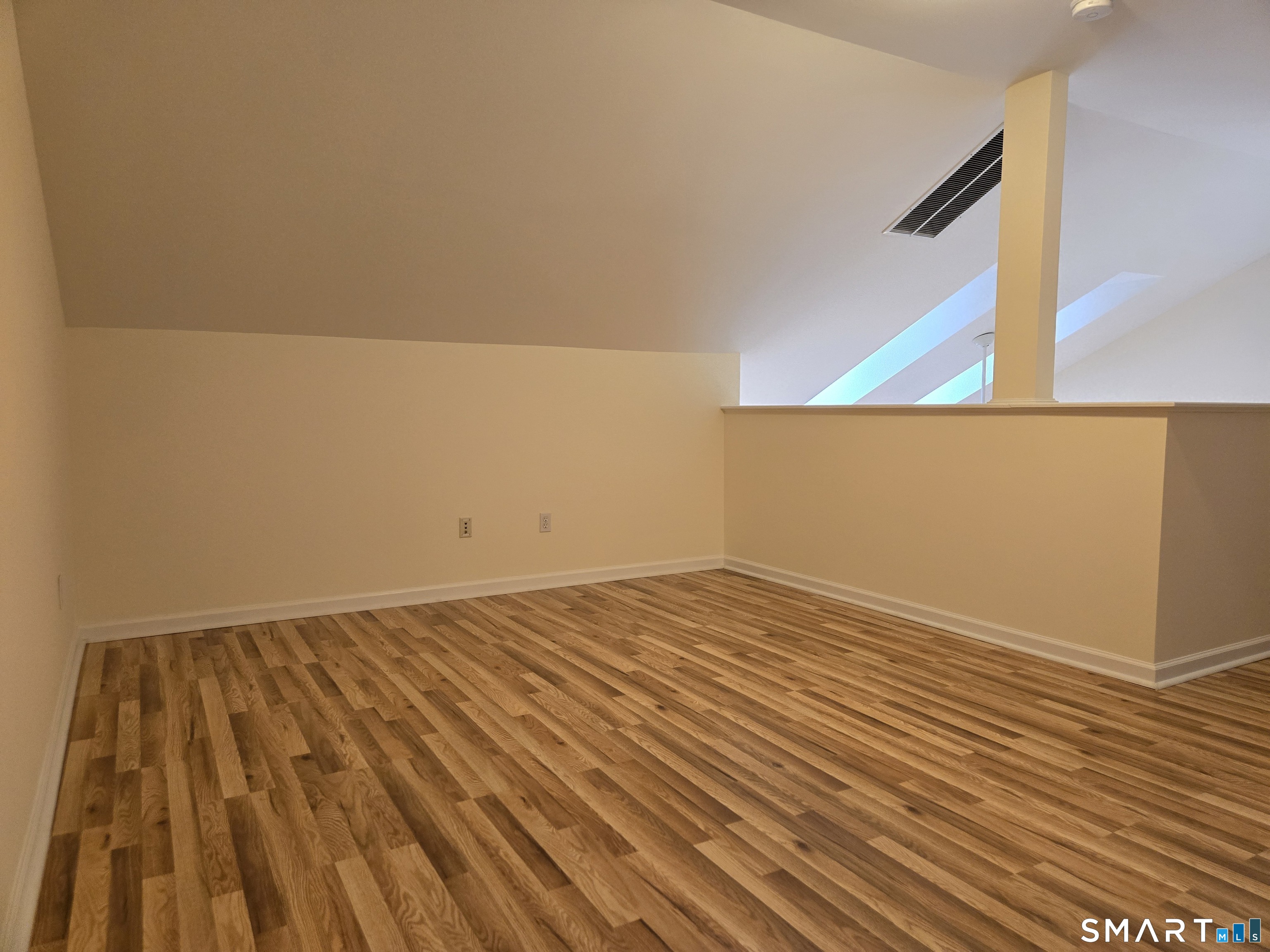 511 Elm Street North Haven CT 06473