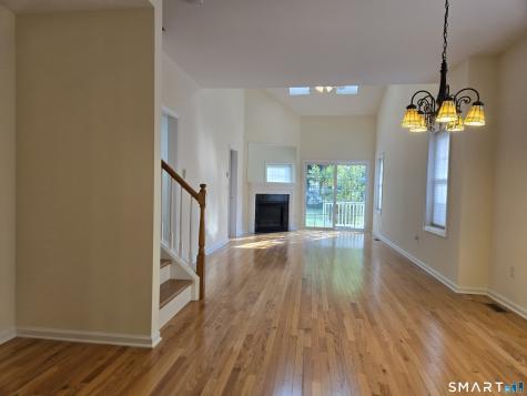511 Elm Street North Haven CT 06473