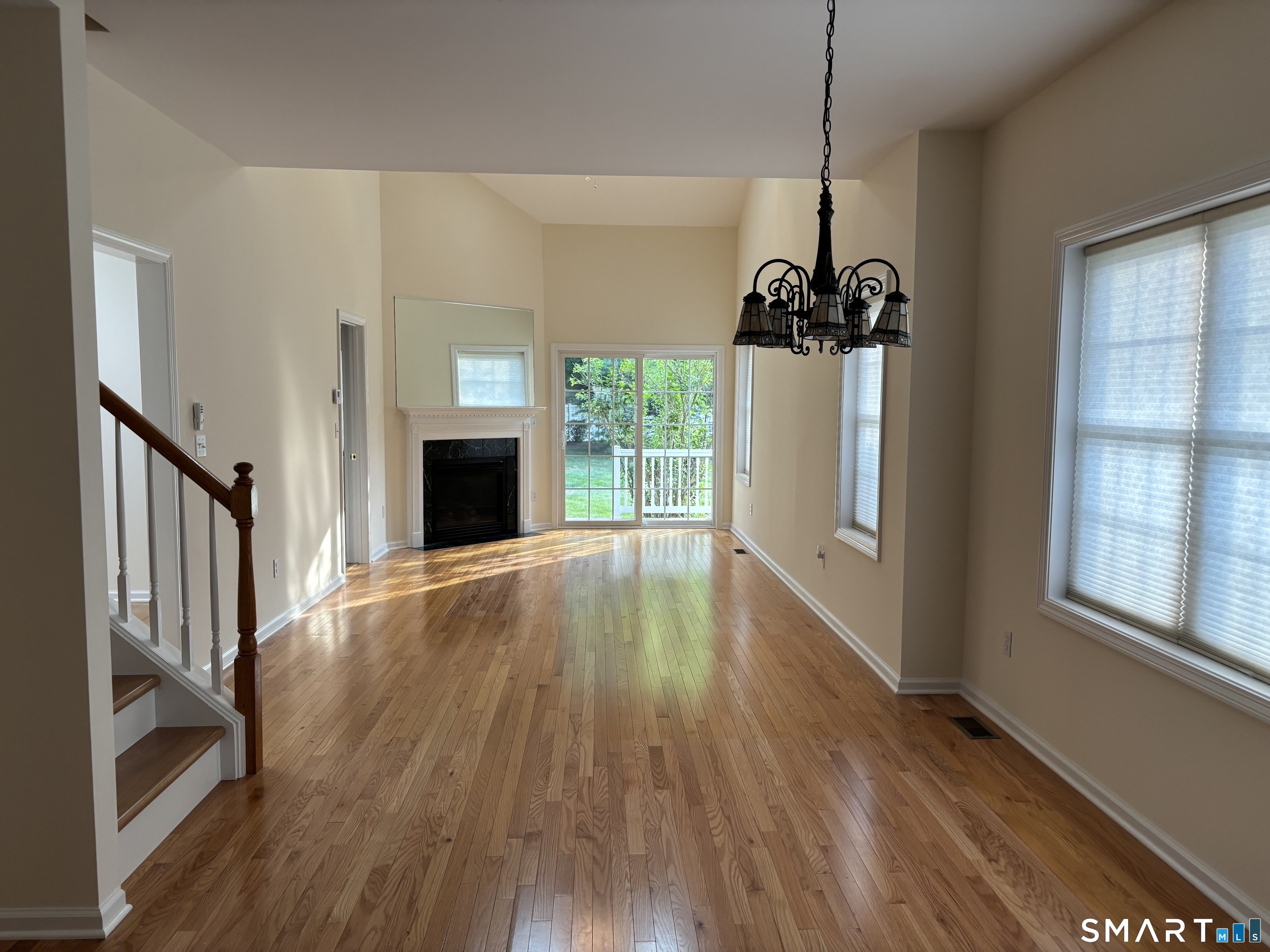 511 Elm Street North Haven CT 06473
