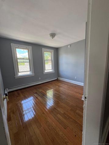 1018 Hancock Avenue Bridgeport CT 06605