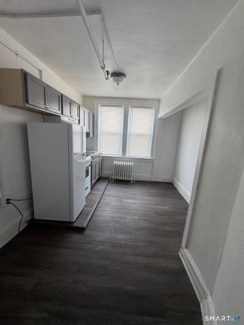 86 Pequonnock Street Bridgeport CT 06604