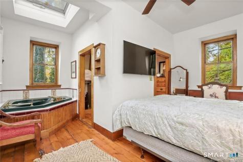 47 Hollow Tree Ridge Road Darien CT 06820