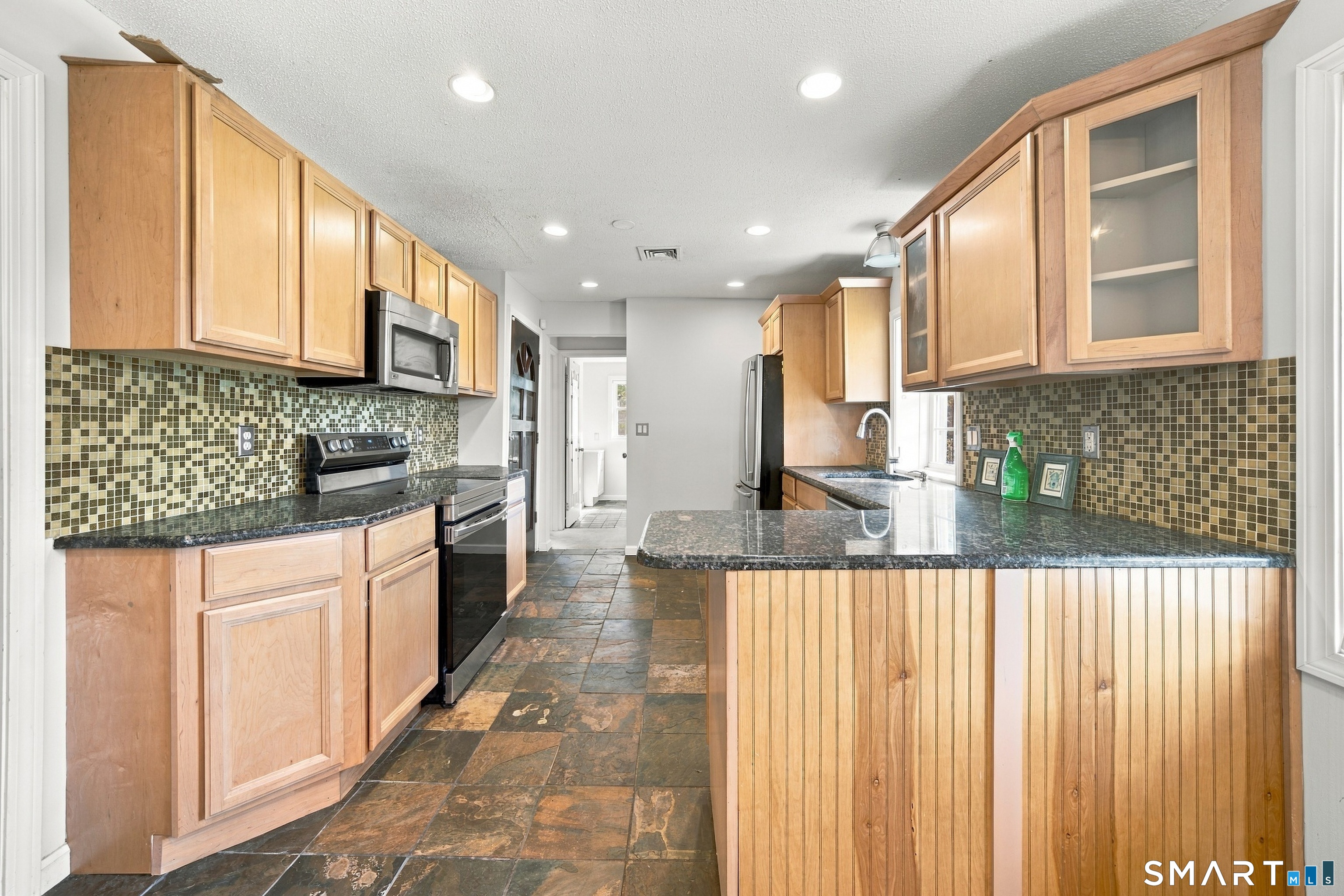 146 Main Street Somers CT 06071
