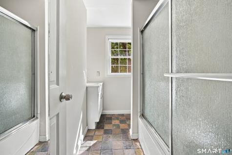 146 Main Street Somers CT 06071