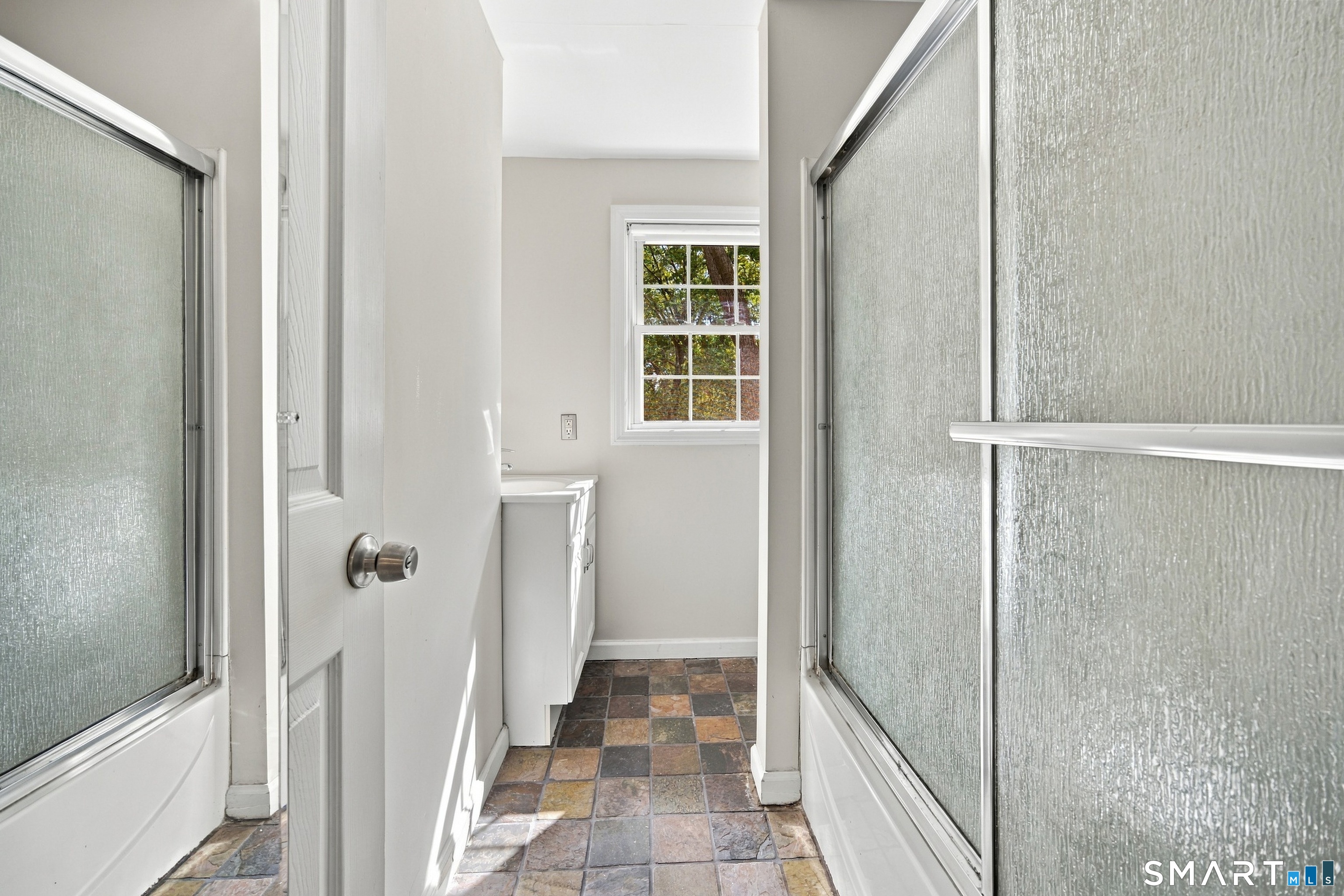 146 Main Street Somers CT 06071