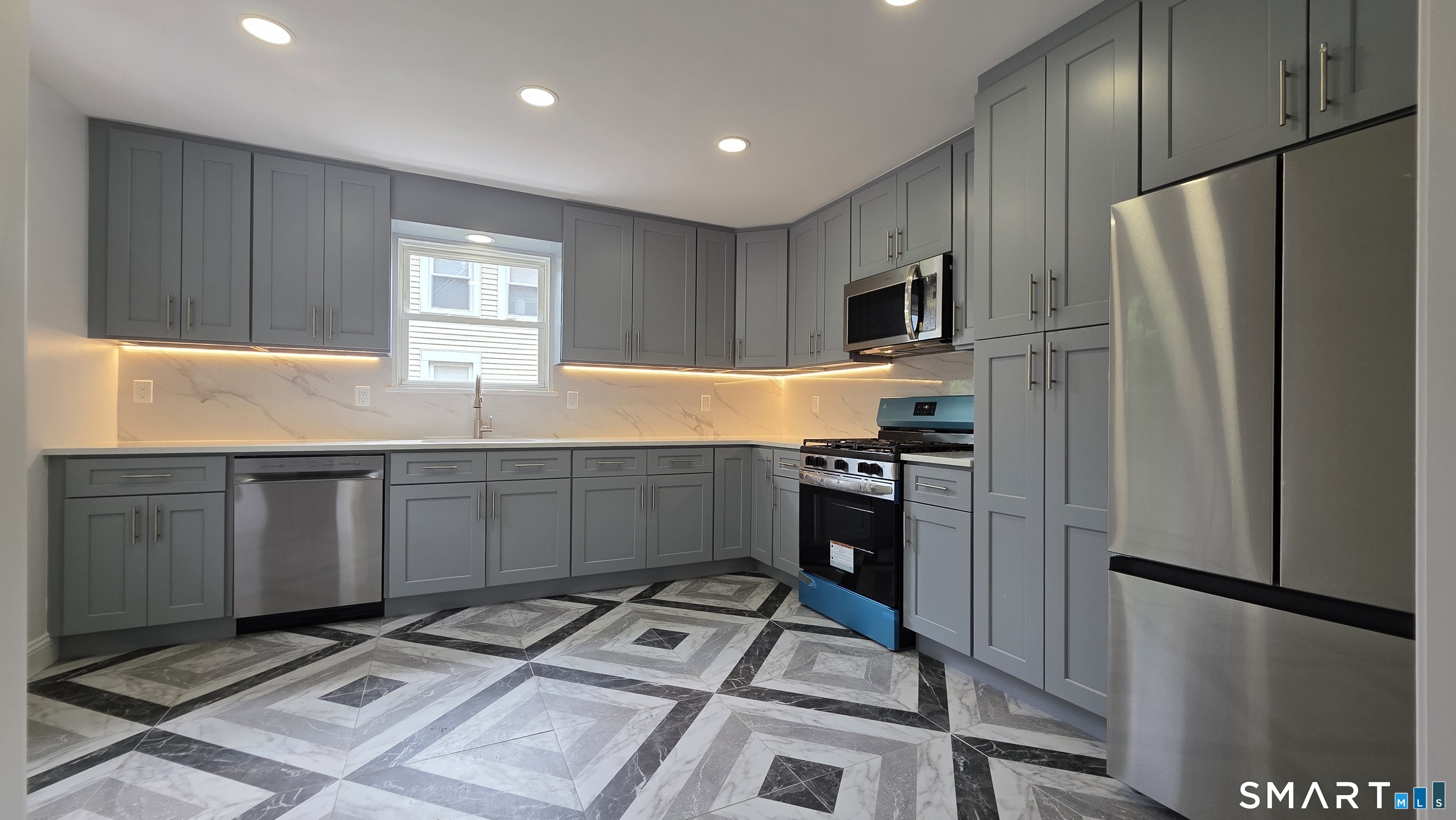 782 Center Street Wallingford CT 06492