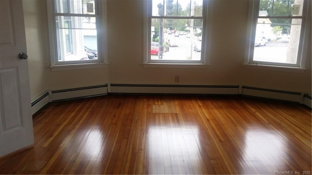 942 Madison Avenue Bridgeport CT 06606