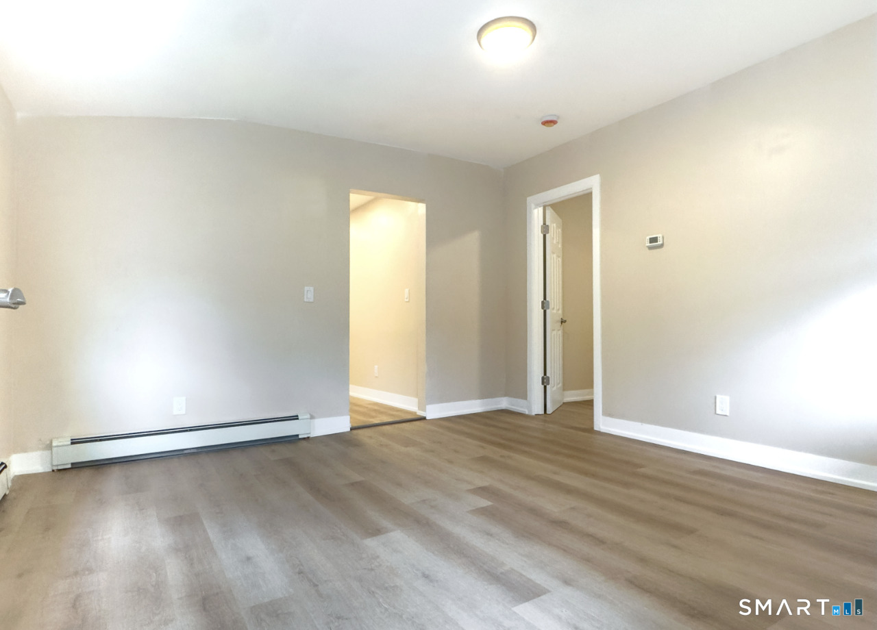 1248 North Main Street Waterbury CT 06704