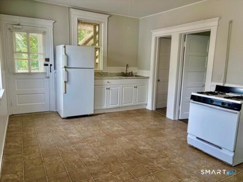 808 Mill Plain Road Fairfield CT 06824