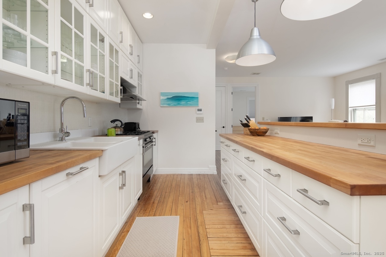 31 Sharon Road Salisbury CT 06039