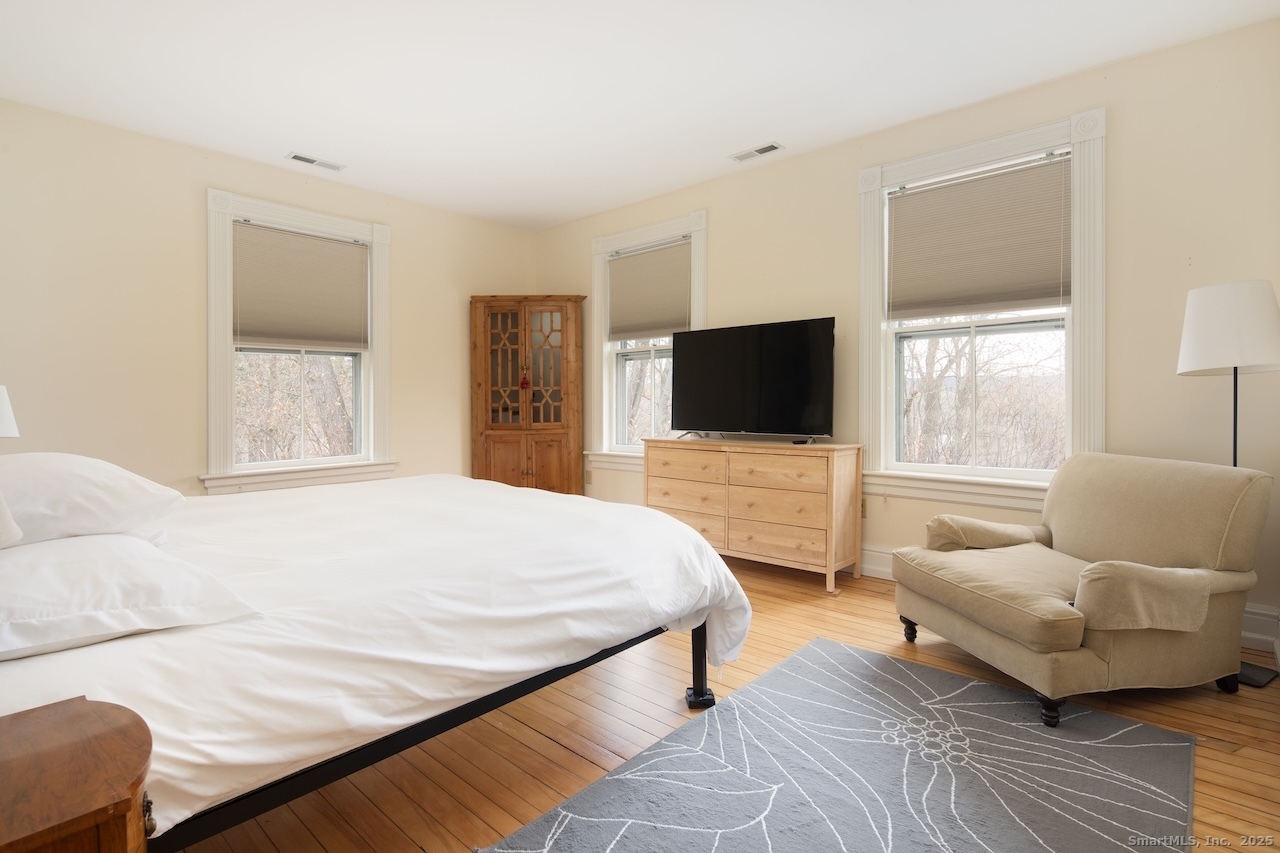 31 Sharon Road Salisbury CT 06039