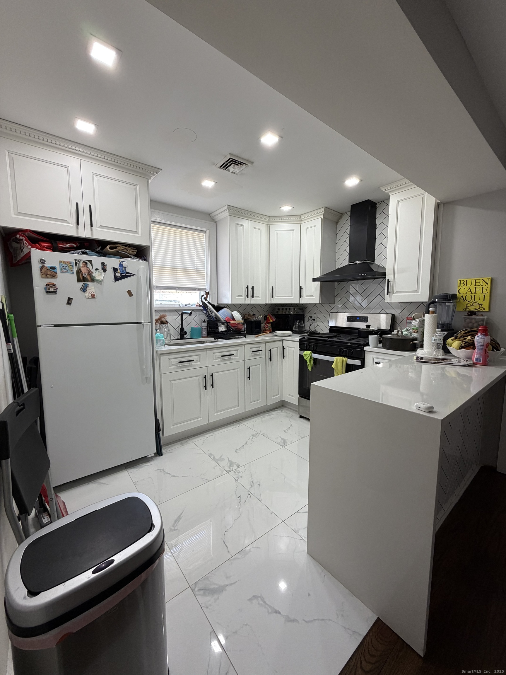 2964 State Street Hamden CT 06517