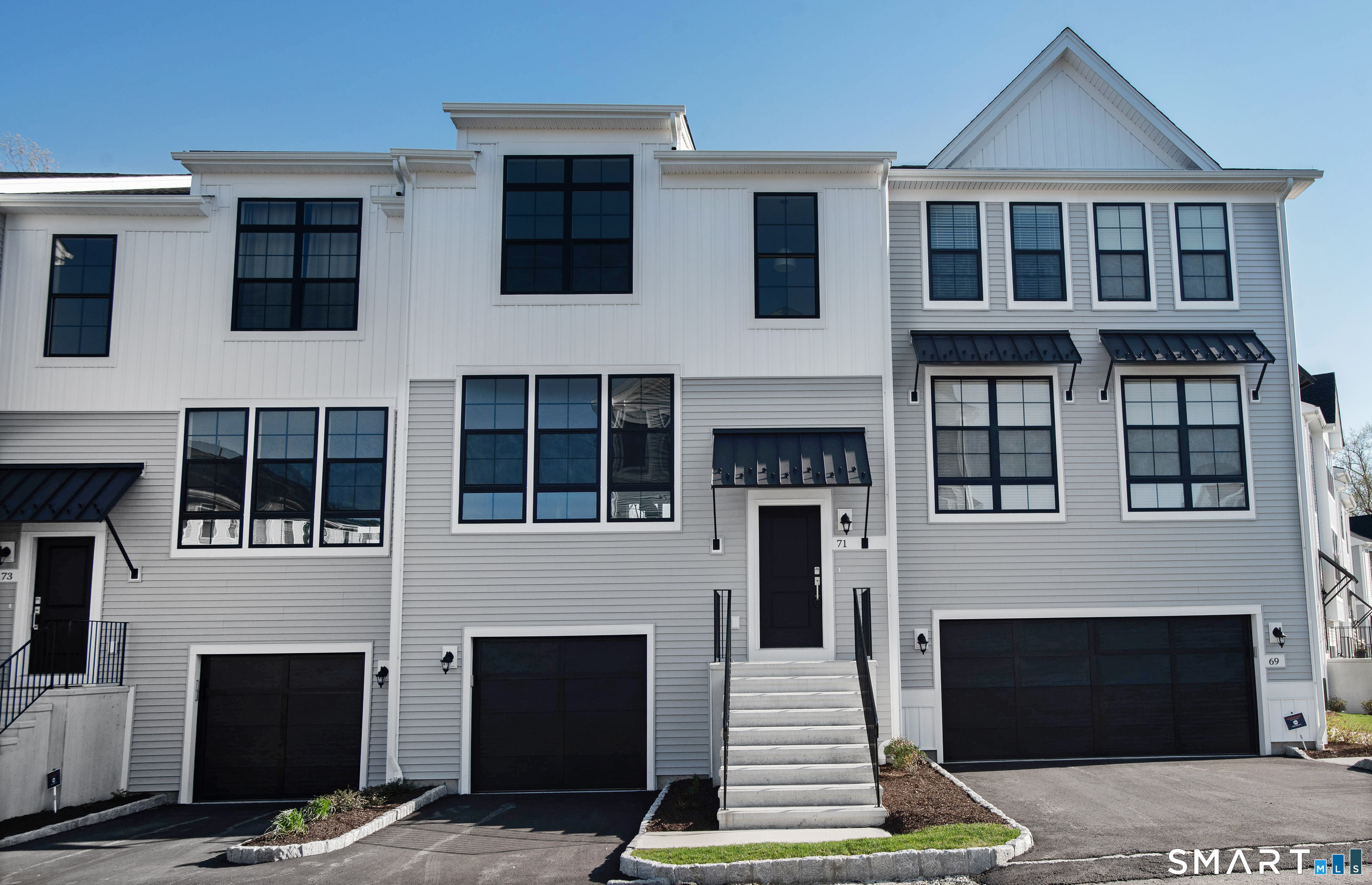 71 Brentwood Circle Danbury CT 06810