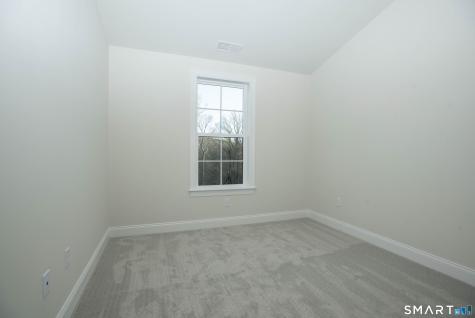 71 Brentwood Circle Danbury CT 06810