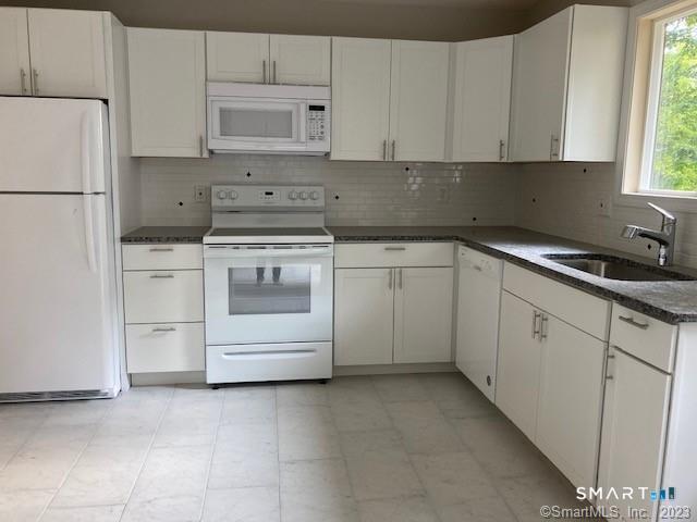 24 Warwick Drive New Milford CT 06776