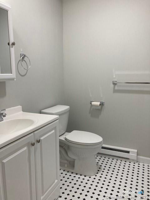 24 Warwick Drive New Milford CT 06776