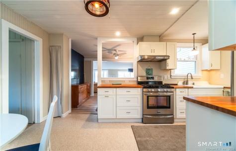 99 Great Harbor Road Guilford CT 06437