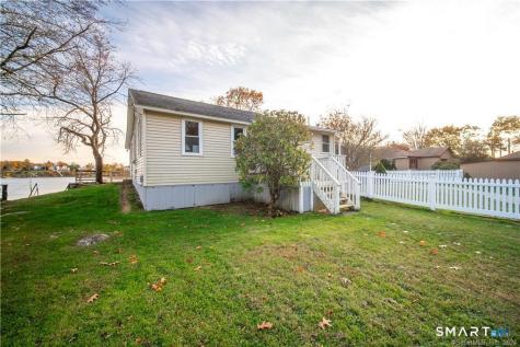 99 Great Harbor Road Guilford CT 06437