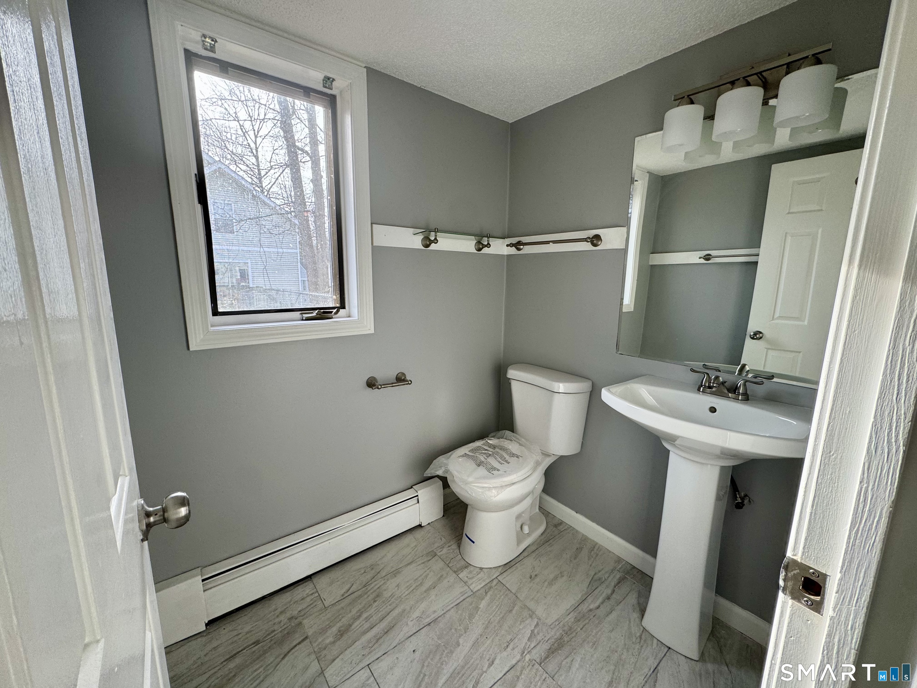 23 Katie Lane Waterbury CT 06708