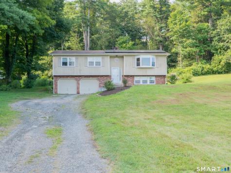 45 Riverside Road Newtown CT 06482