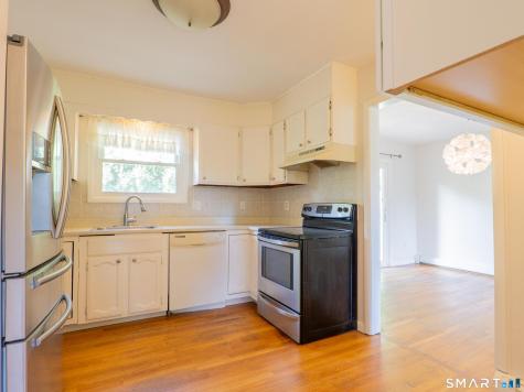 45 Riverside Road Newtown CT 06482