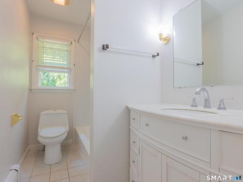 45 Riverside Road Newtown CT 06482