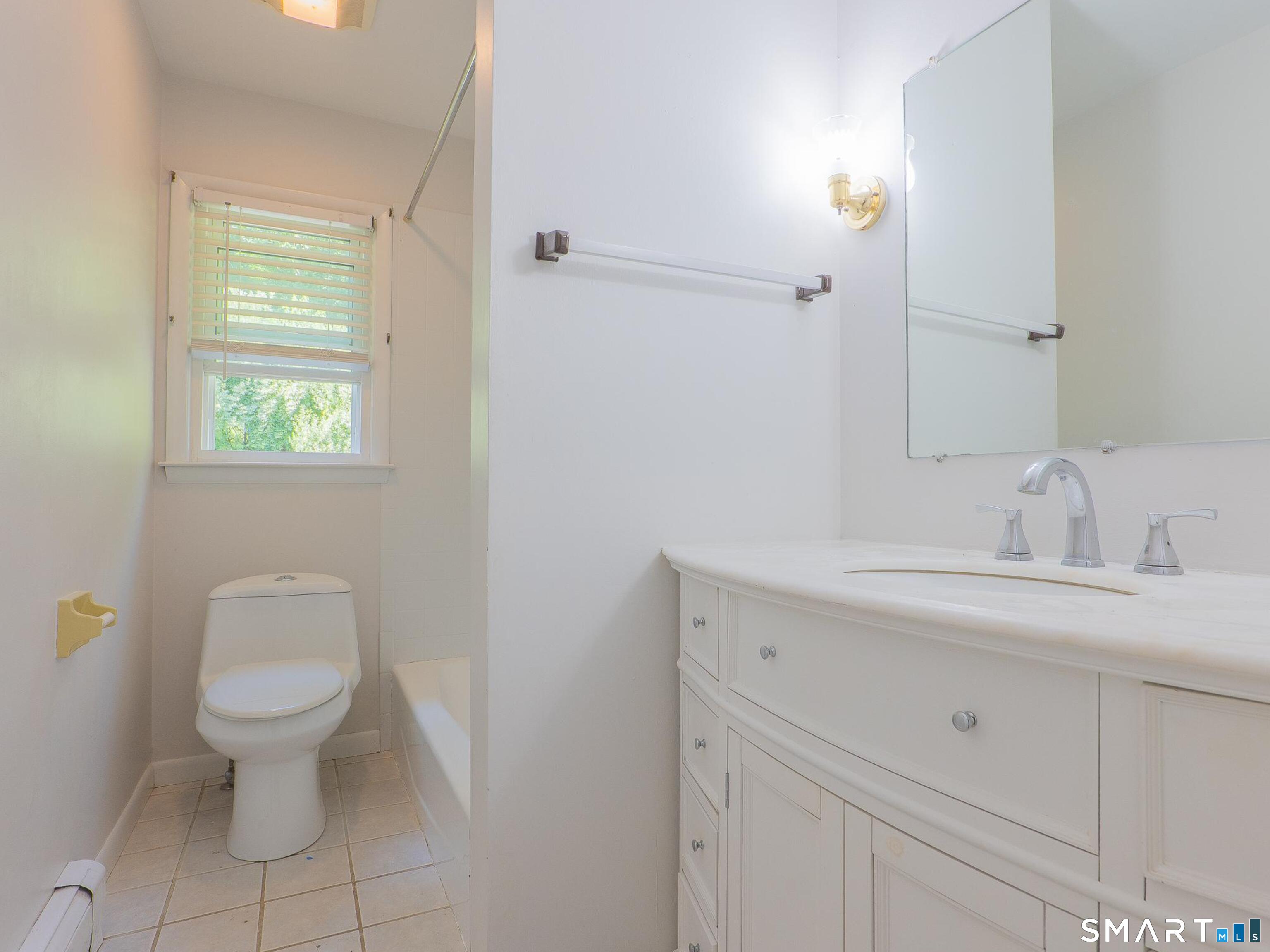 45 Riverside Road Newtown CT 06482