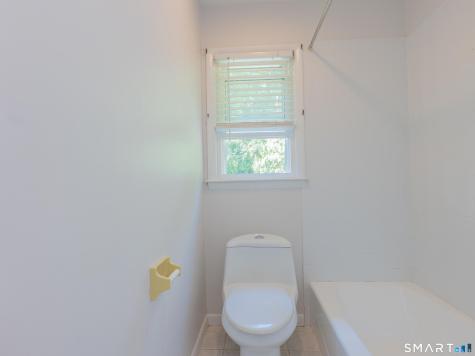 45 Riverside Road Newtown CT 06482