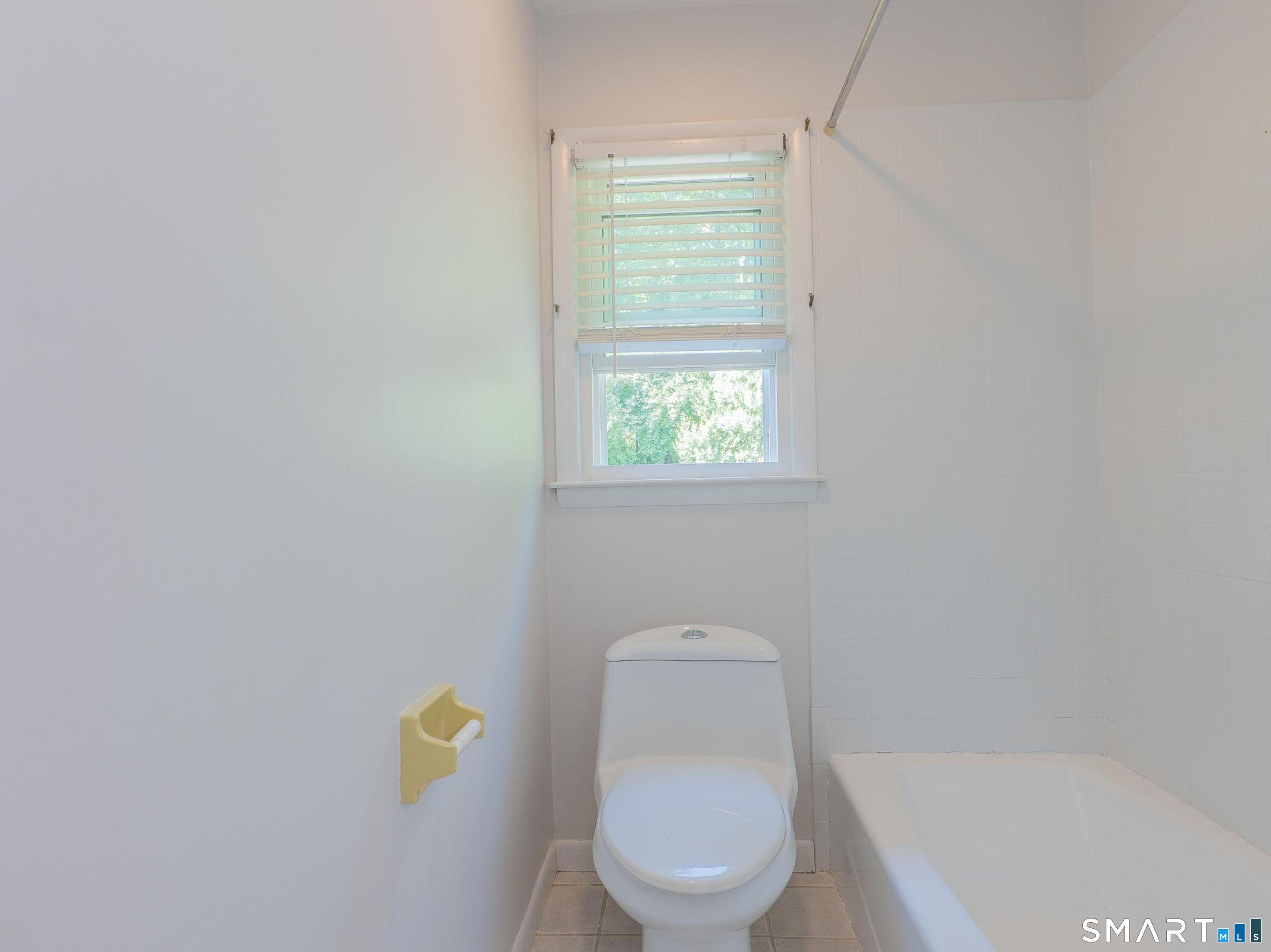 45 Riverside Road Newtown CT 06482