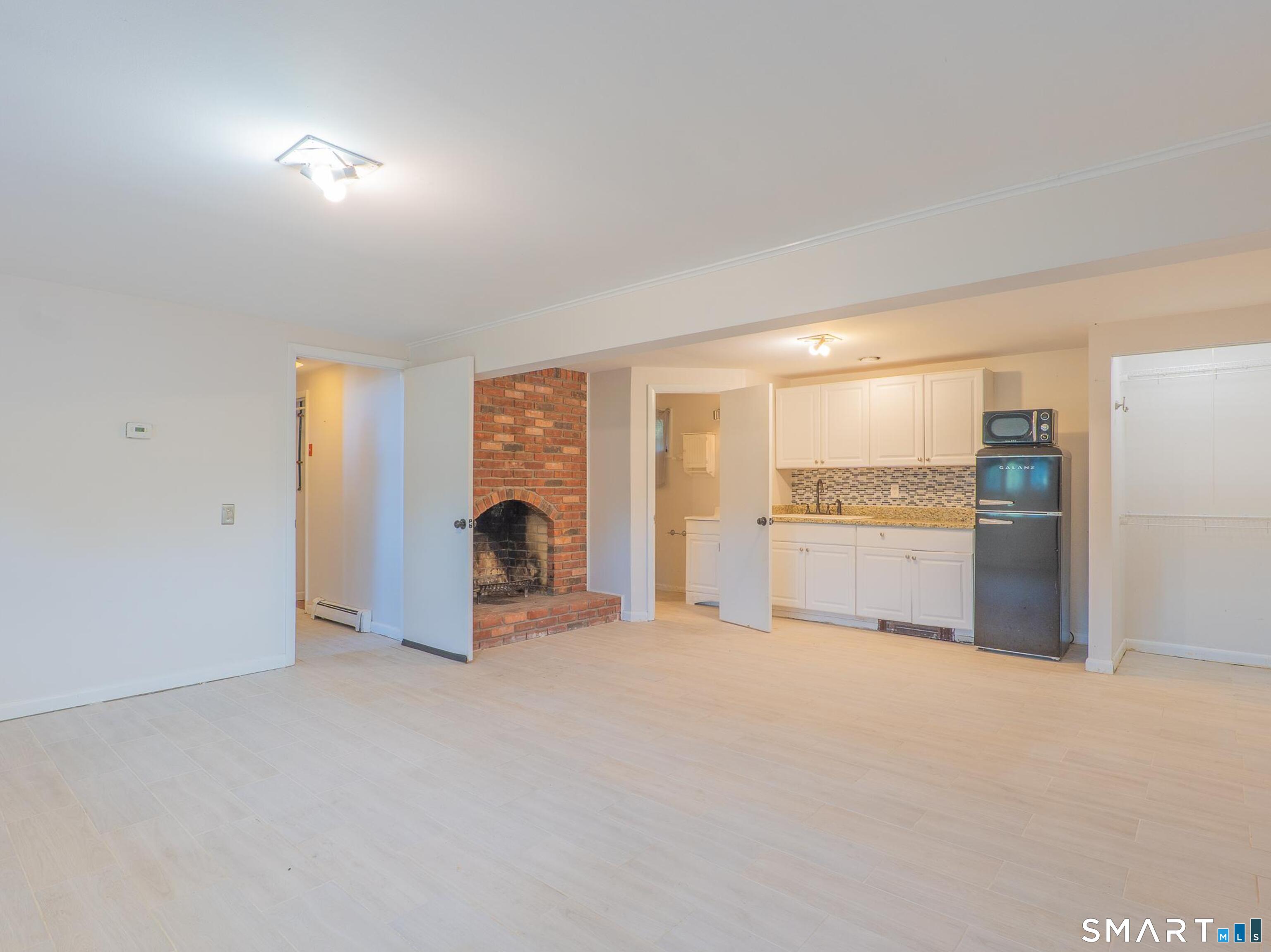 45 Riverside Road Newtown CT 06482