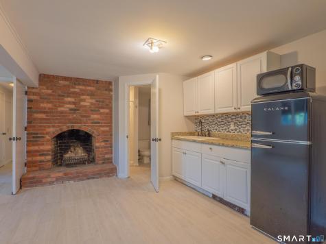 45 Riverside Road Newtown CT 06482