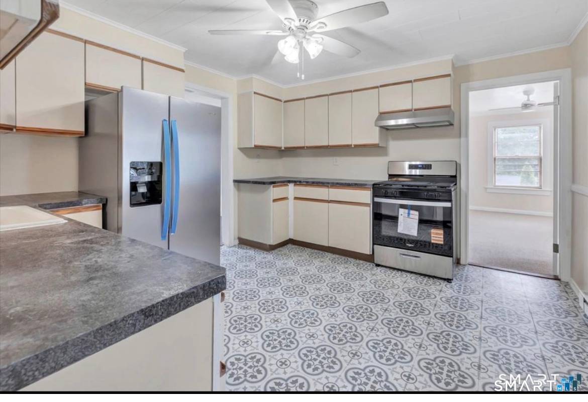 74 New Street Shelton CT 06484