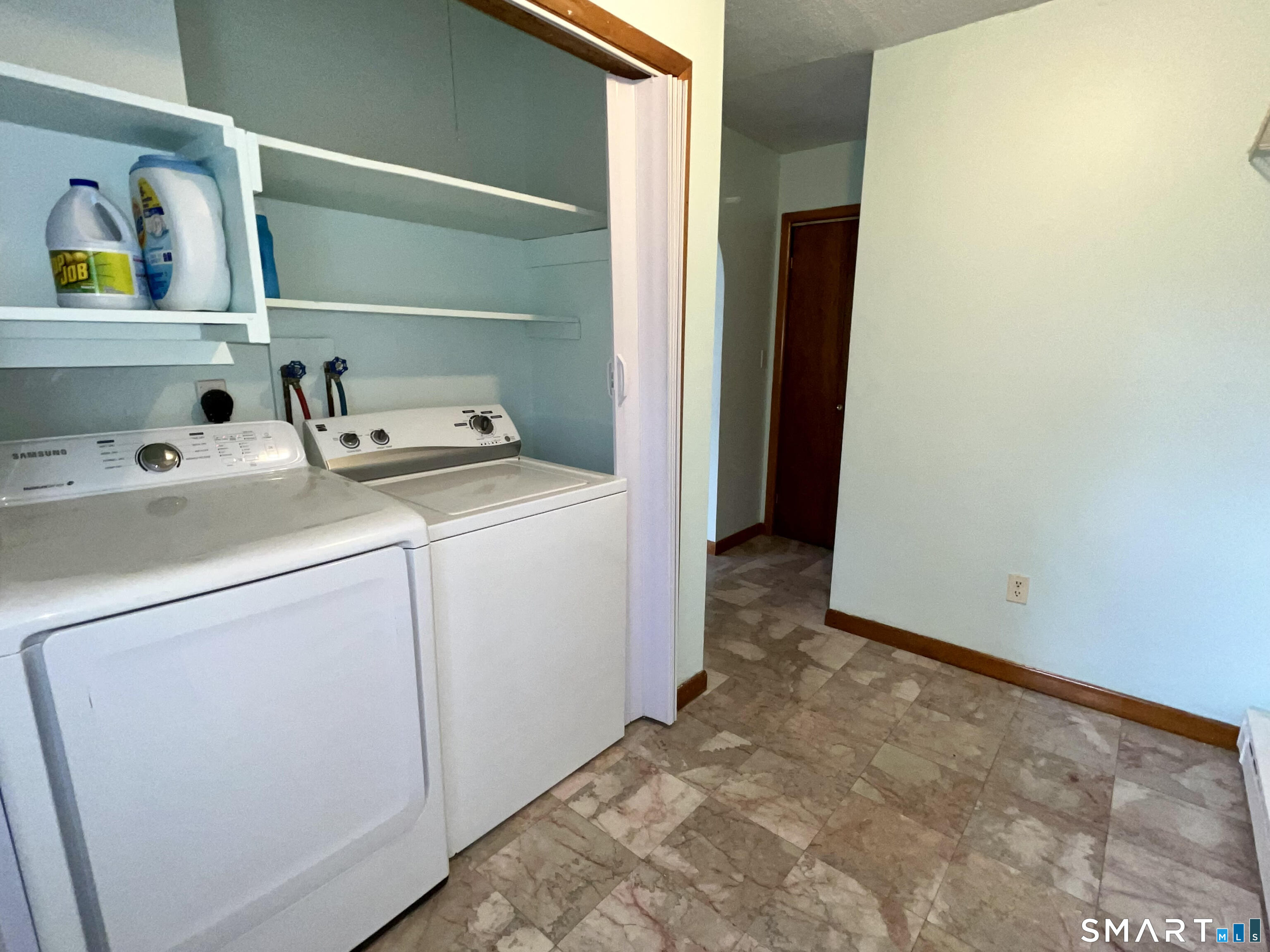 Hamden CT 06517