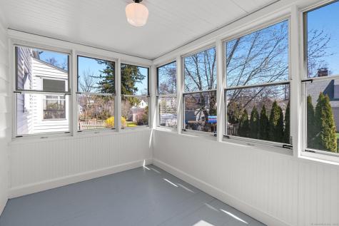 10 Greenacres Avenue West Hartford CT 06107
