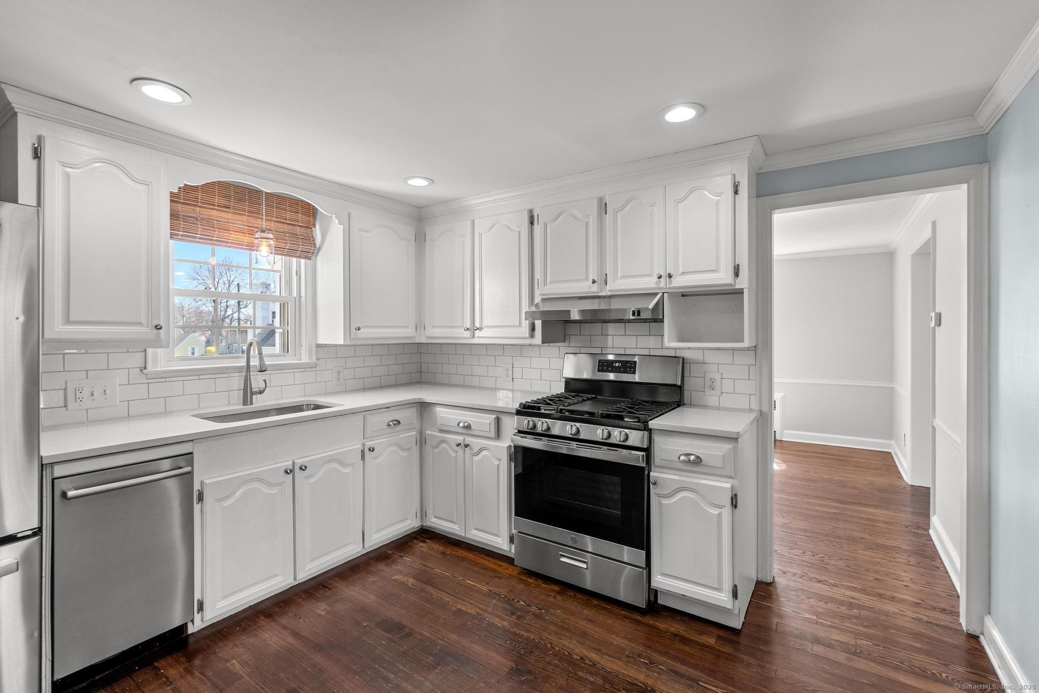 10 Greenacres Avenue West Hartford CT 06107