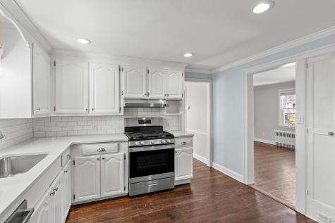 10 Greenacres Avenue West Hartford CT 06107