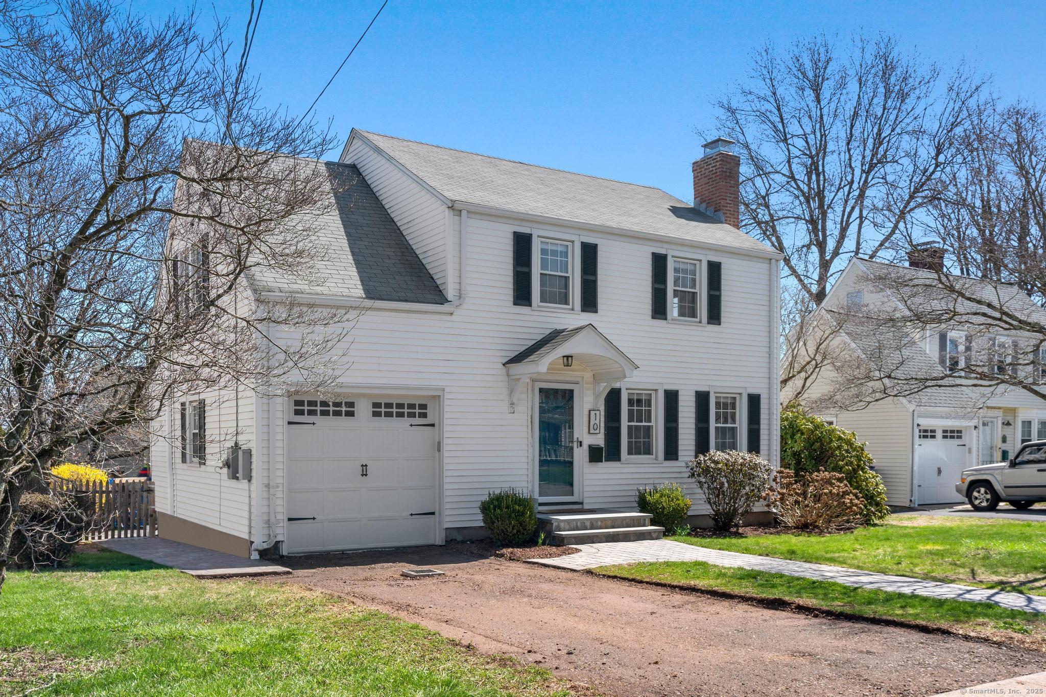 10 Greenacres Avenue West Hartford CT 06107