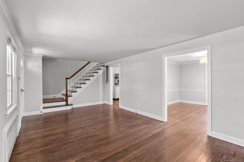 10 Greenacres Avenue West Hartford CT 06107