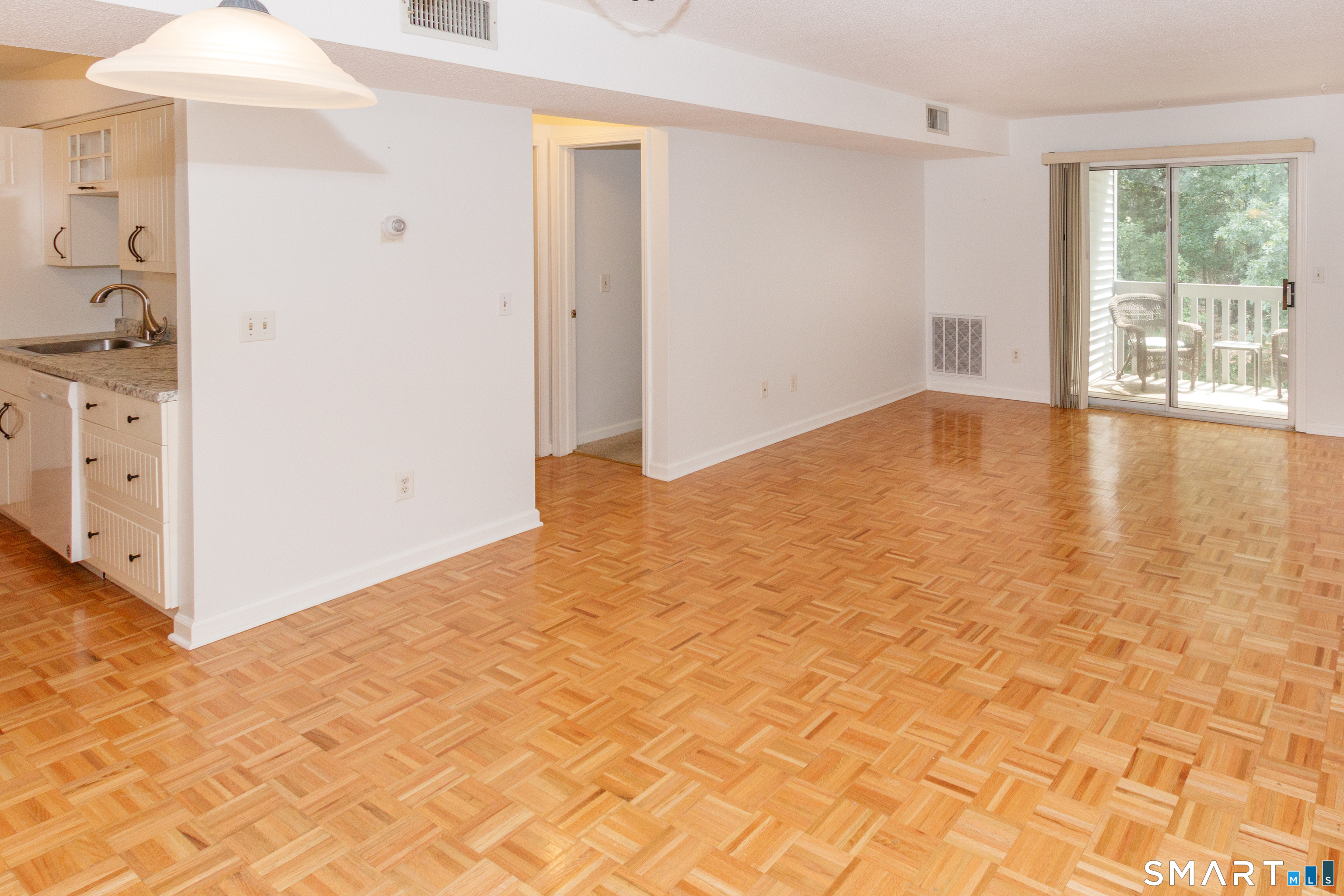 1 Concorde Way Windsor Locks CT 06096