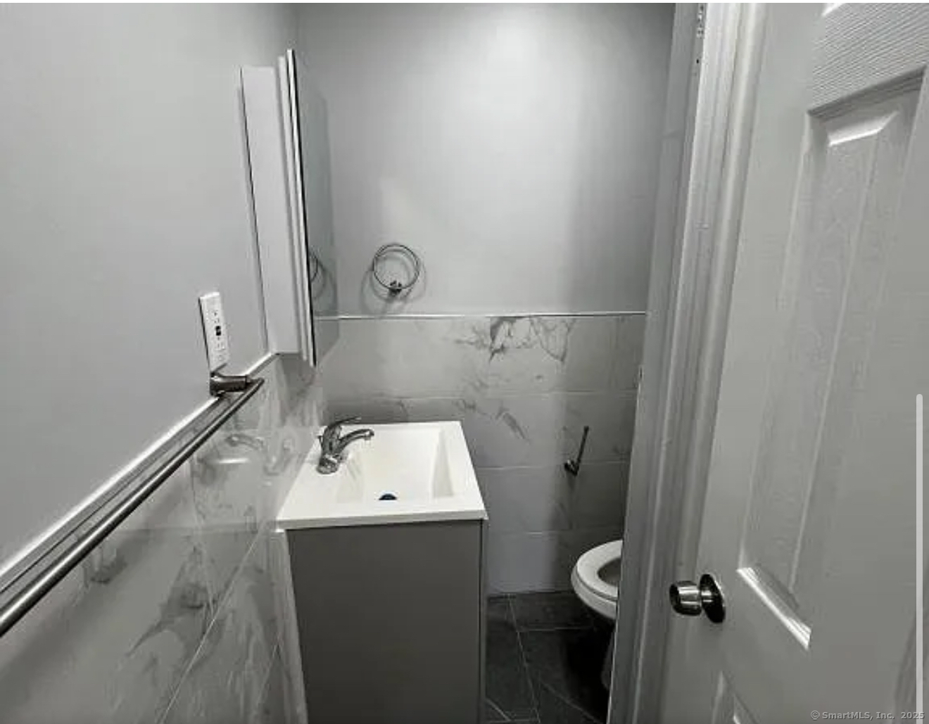 639 Barnum Avenue Bridgeport CT 06608