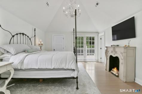 672 Rowland Road Fairfield CT 06824