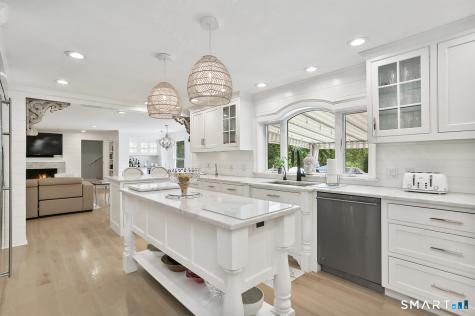 672 Rowland Road Fairfield CT 06824