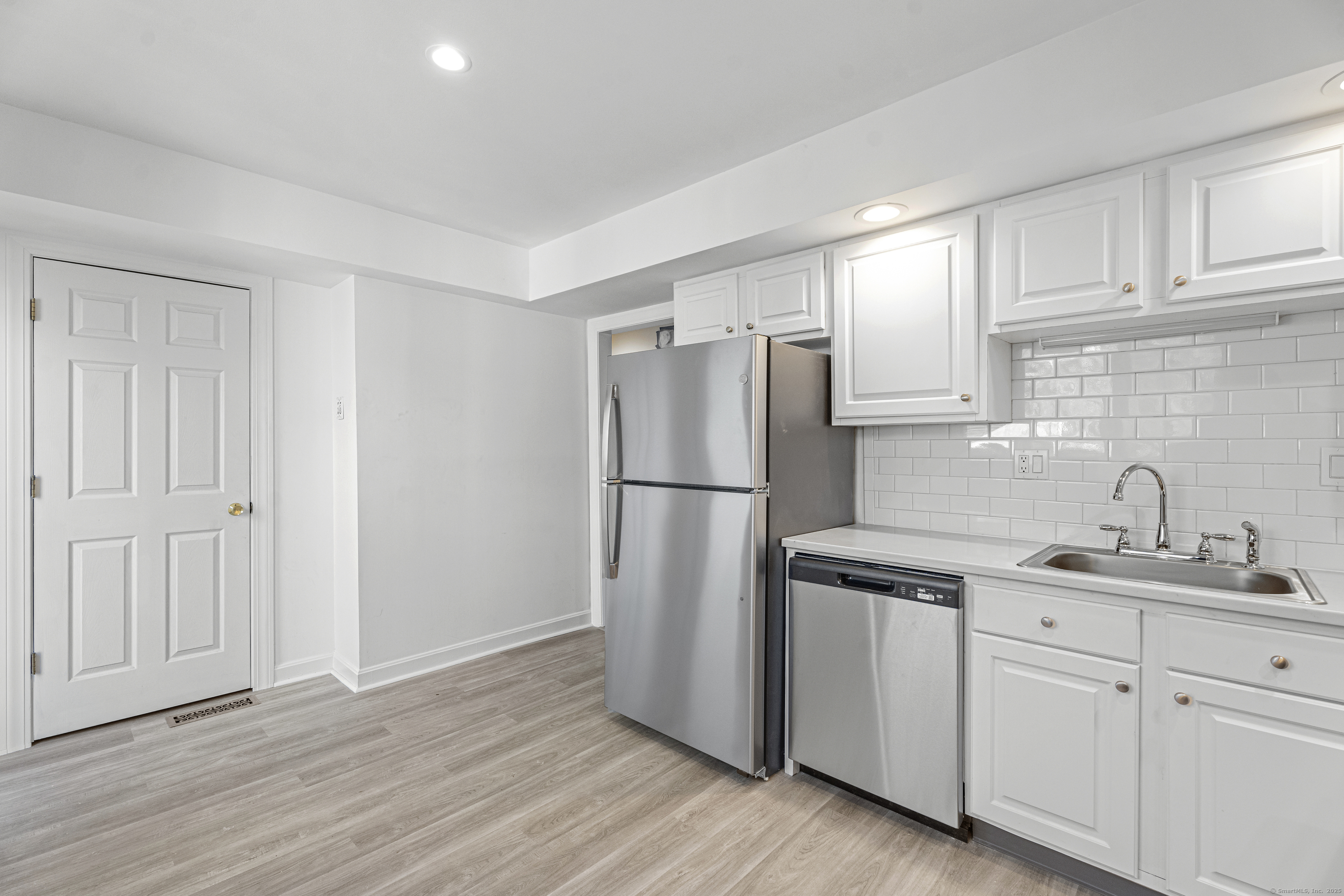 172 Turtle Bay Drive Branford CT 06405