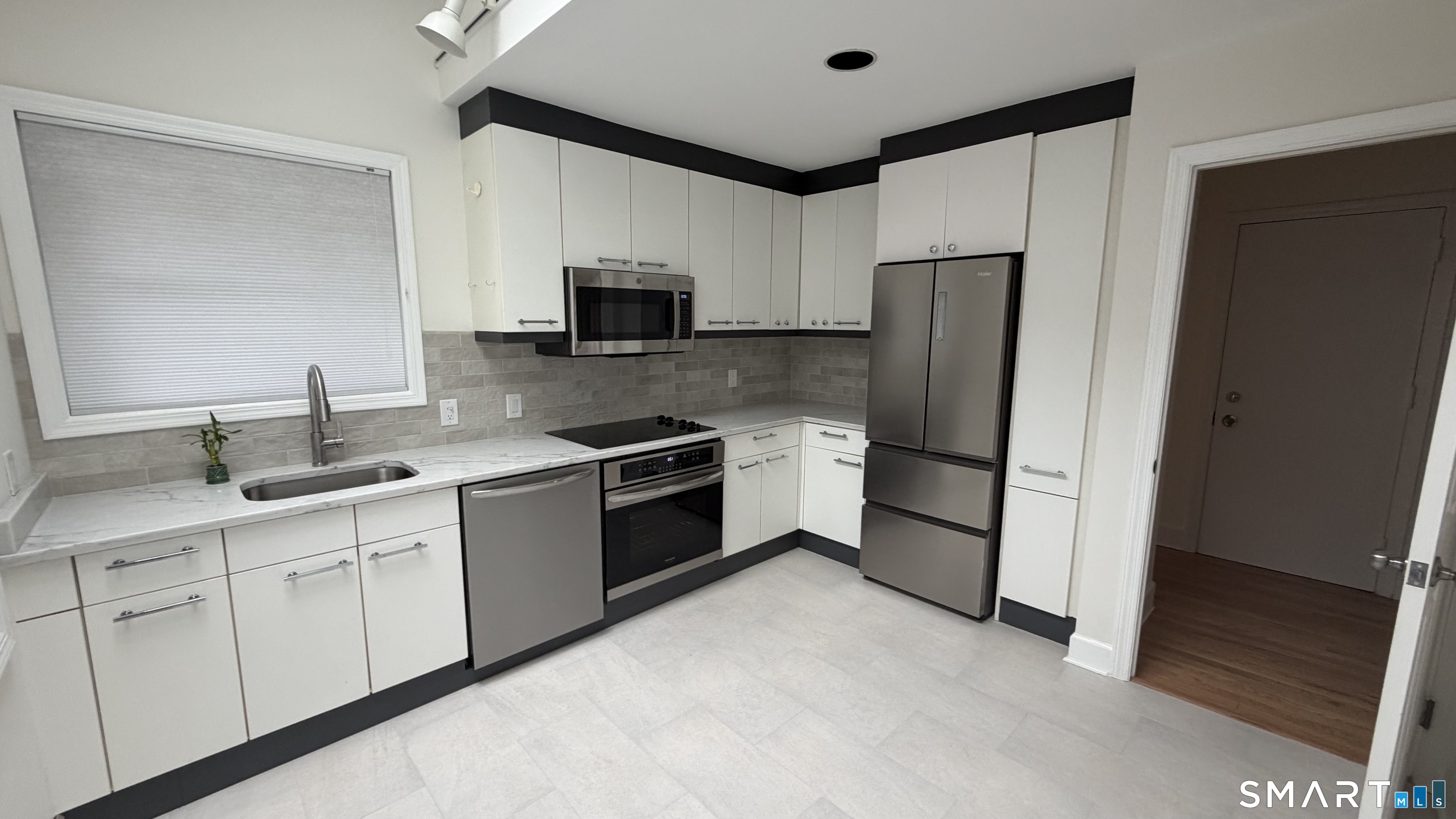 230 Saugatuck Avenue Westport CT 06880