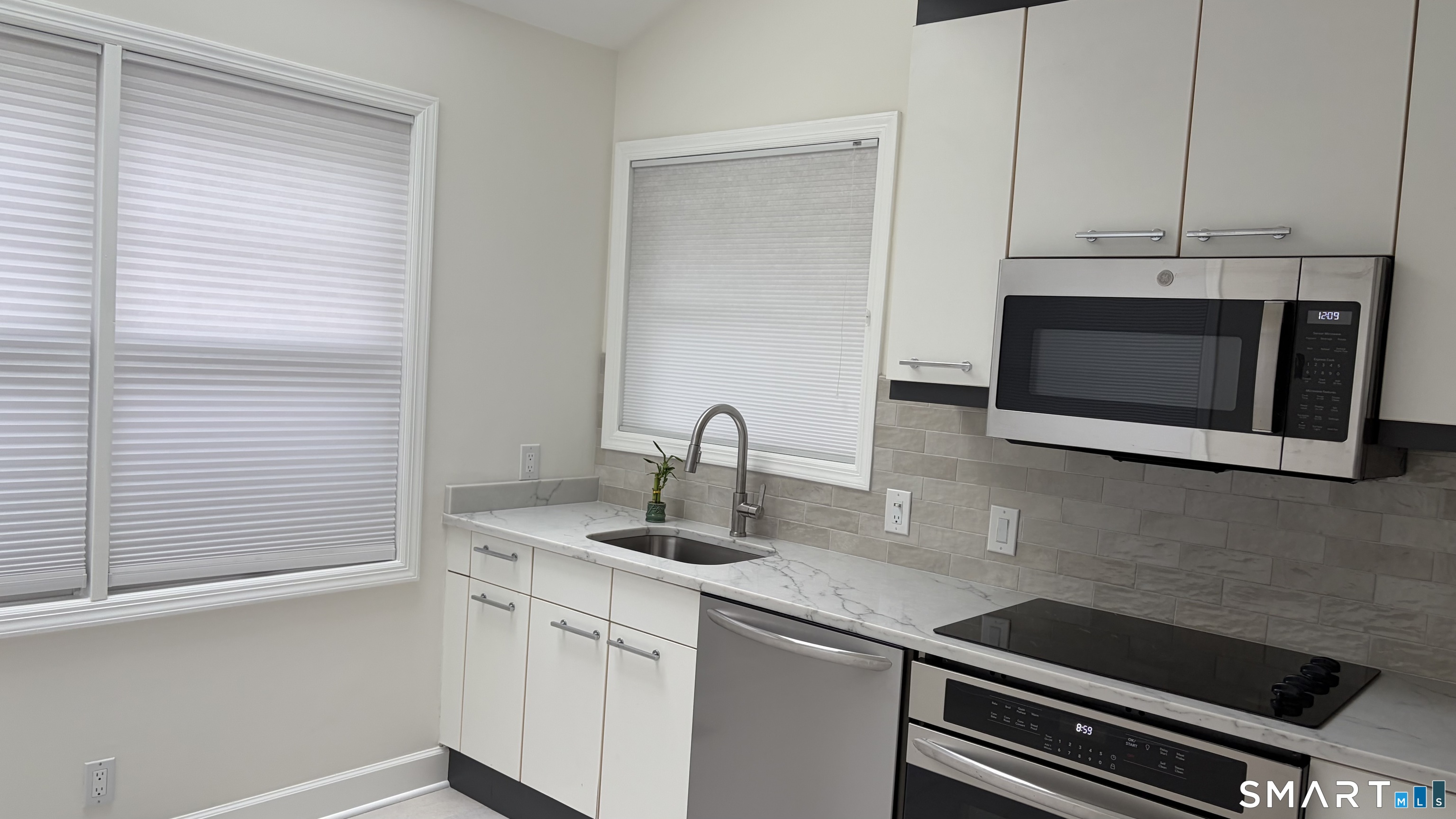 230 Saugatuck Avenue Westport CT 06880