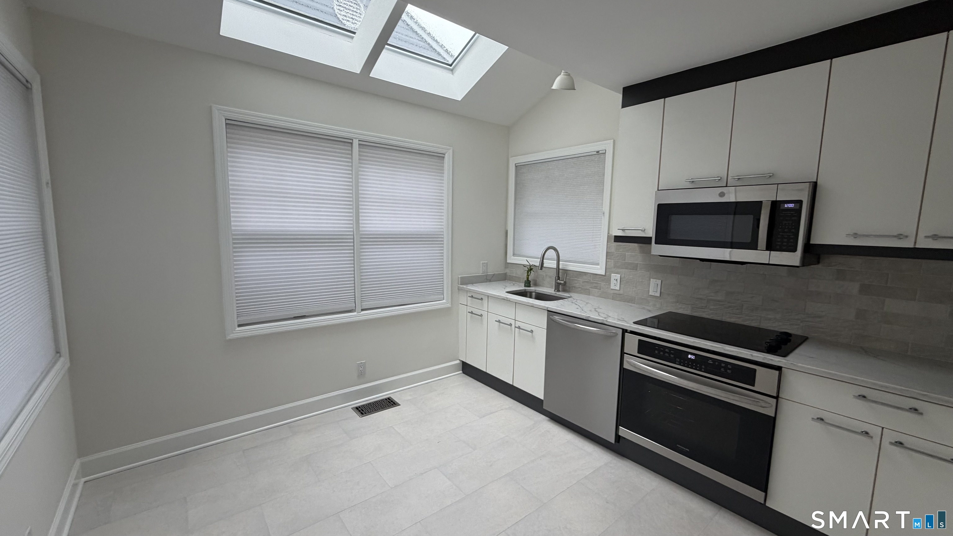 230 Saugatuck Avenue Westport CT 06880
