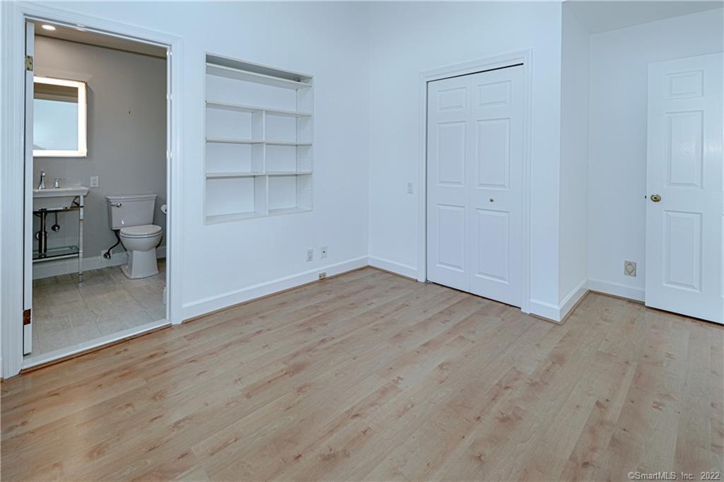 230 Saugatuck Avenue Westport CT 06880